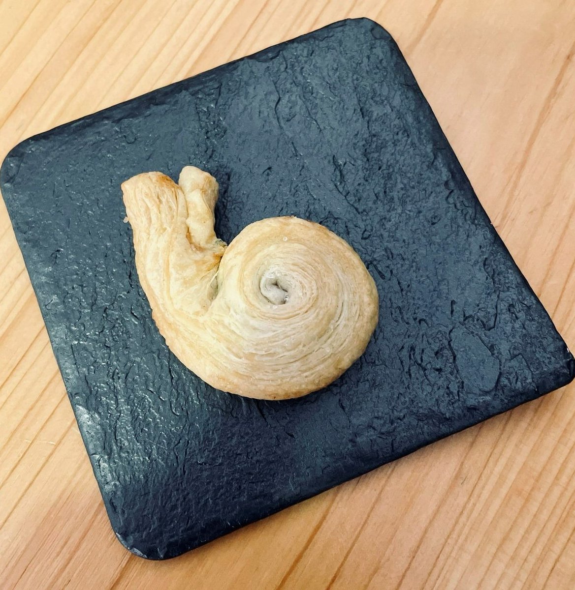 orgmater's tweet photo. #Persones usuàries de l'#Ocupacional d'«@orgmater #Sineu» participaren en les «#CursesPopulars de 𝐒𝐚𝐧𝐭 𝐌𝐚𝐫𝐜». ➕ Elaboració d'uns originals 🐌 #Caragols de #PastaDeFulls per a la #Cafeteria. 😍 «Qui menja caragols ✖️ #SantMarc gaudeix de bona salut de franc». #SOMMater 💙 https://t.co/UwcH5larxb