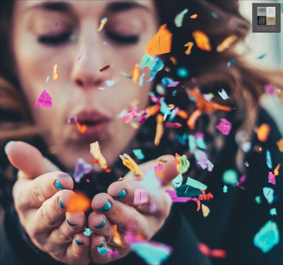#may is nearly here &amp; we are all looking forward to a long weekend.

Maybe some of us have some #homeimprovement projects to do &amp; require our colours to brighten their lives.

We have resellers ready to help. Visit trendiswitch.com/where-to-buy-2… to learn more.

#maybankholiday