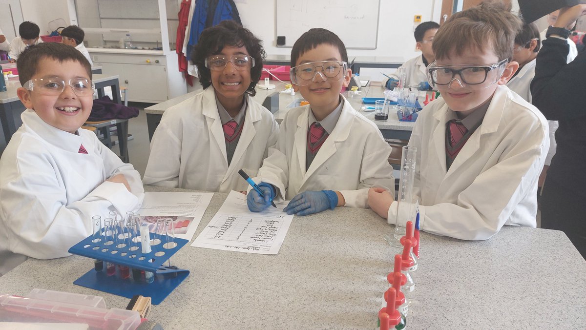 Lochinver House (@lhsprep) on Twitter photo Biology Challenge completed <a href="/MerchantTaylors/">Merchant Taylors'</a> Science Day... off to Chemistry!
#LHS #scienceday #merchanttaylorsscienceday #learning #education Biology Challenge completed <a href="/MerchantTaylors/">Merchant Taylors'</a> Science Day... off to Chemistry!
#LHS #scienceday #merchanttaylorsscienceday #learning #education