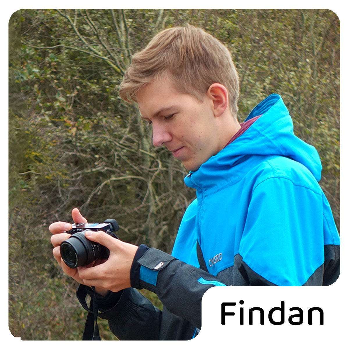 homerun_active's tweet photo. Findan übernimmt die Entwicklung der Hardware. Für die Bewegungserkennung im Spiel entwickelt er einen Sensor, der mit dem Spiel auf dem Bildschirm gekoppelt wird. https://t.co/bimAKhIdKv