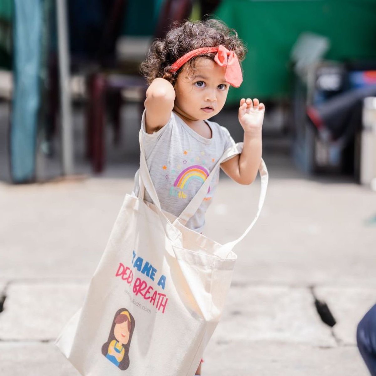 KidsTilli's tweet photo. Join us in our mission to promote Social-Emotional Learning and wellbeing for all! 🙌
#TilliForClassrooms #SocialEmotionalLearning #SEL #TheGoodMarket #EducationForAll #PositiveChange #EmotionalIntelligence #WellbeingMatters #JoinOurMission #Tilli https://t.co/5go08txiRM