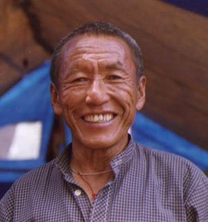 TibetCollective's tweet photo. On 27th April 1998, Thupten Ngodup, a retired member of the Special Frontier Force became the first Tibetan who used self immolation as a form of protest to draw the world's attention to the plight of Tibet. 

via @TibetMuseum https://t.co/TOiLhk5cqH
