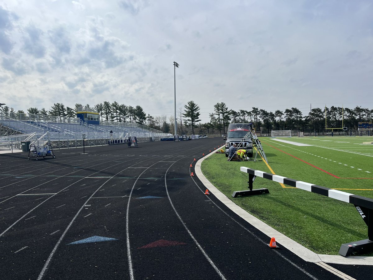 DanSchumacherAD's tweet photo. @UWECblugolds @UWEauClaire @uwectrack Big day on campus! 60 degrees! First track meet on campus in almost 2 decades! Come on out to Simpson Field Stadium for all the action! #rollgolds https://t.co/rZclO28ICU