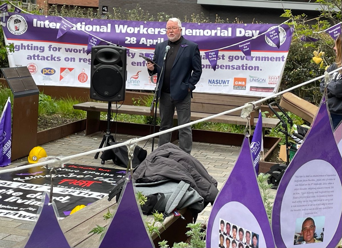 neilsmithgmb's tweet image. ⁦@paulholleran1⁩ representing ⁦@GMB_union_NWI⁩ at #IWD23 today ! ⁦@hazardscampaign⁩ ⁦@deniseNWI⁩ ⁦@PaulMaccaGMB⁩