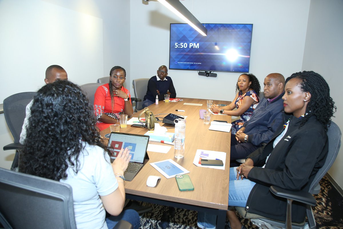 MicrosoftADC's tweet image. Our judges have retracted to deliberate and choose a winner. 🏆

Between #TeamRuby and #TeamMedimind, who do you think will emerge top?

Follow live : youtube.com/watch?v=i_7w8G… 

#GOLSeason4 #MicrosoftADC #GameofLearners @MSFTGarage