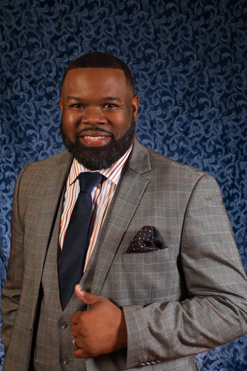 KeenShots__'s tweet photo. Pastoral headshots. Book KEENShots TODAY ‼️‼️📸
.
.
.
.
.
.
.
#keenshots #keenmarie #photooftheday #photographer #photoshoot #photography #canonphotography #pastoralheadshots #digitalphotography #professionalphotographer #chicago #illinois #suitandtie #chicagophotographers https://t.co/jcZl5XRULW