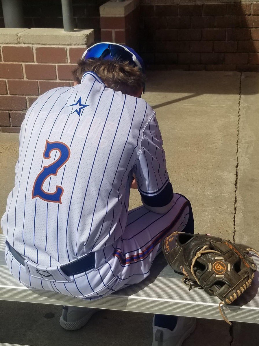 Clay Walker tweet media