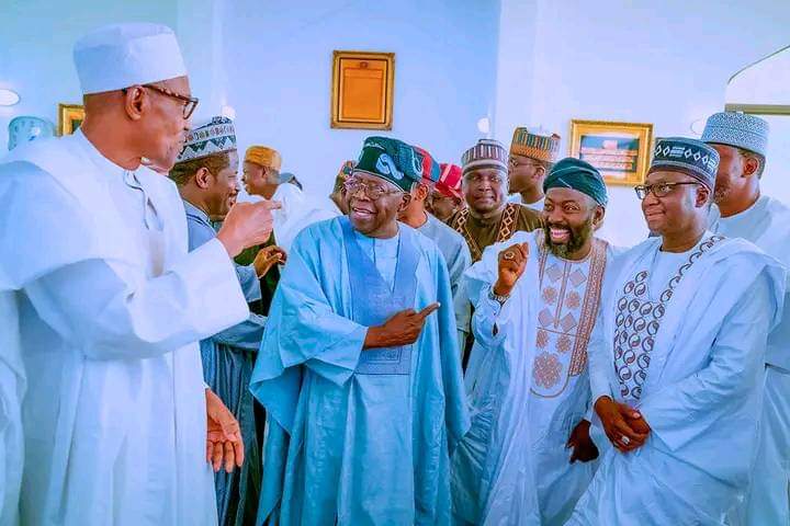 Earlier today at the Presidential Villa Juma'at Masjid with Mr President <a href="/MBuhari/">Muhammadu Buhari</a> and Mr President Elect <a href="/officialABAT/">Bola Ahmed Tinubu</a> 

Only few get the joke 😊