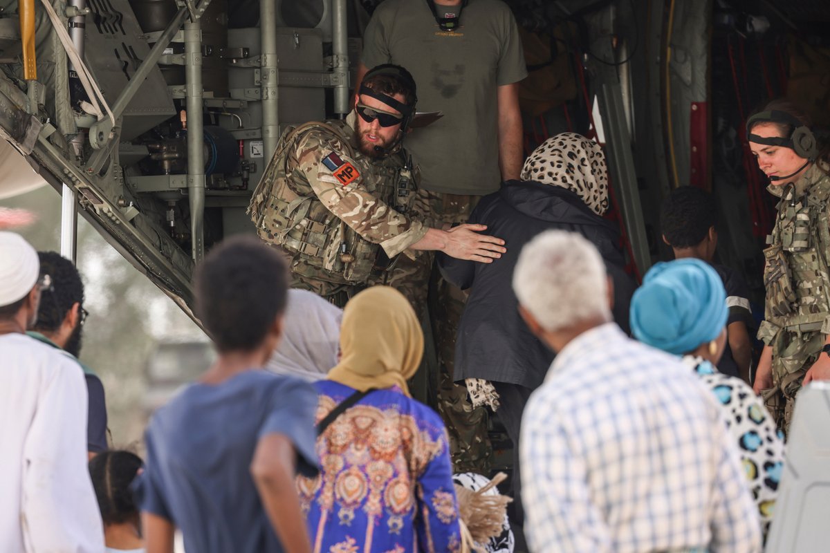 RoyalAirForce's tweet photo. @RAFBrizeNorton based @AirMobilityRAF are playing a key role in the ongoing evacuation operation of British citizens from Sudan.  

The aircraft have been flying sorties from @RAFAkrotiri to conduct the critical evacuation operation.  

Full story: https://t.co/dOgrLLZHKz