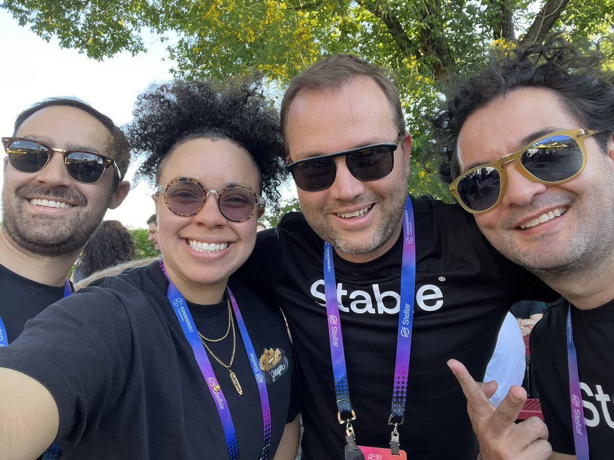 give_pact's tweet photo. Congrats to all the teams! We got to meet the @joinstable team yesterday!  Let’s go! https://t.co/szfdu3zVG8