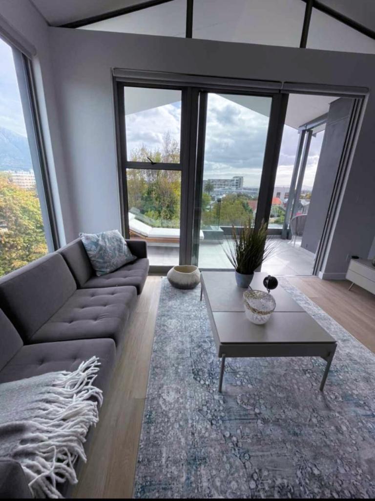 BoconceptA's tweet photo. BoConcept furniture installation: living smarter not smaller.

Our design consultant decorated this apartment using multifunctional furniture to create exciting and functional space

#boconcept #boconceptkramerville #boconceptcapetown #boconceptsouthafrica #interiordesignservice https://t.co/0N6moyH75u