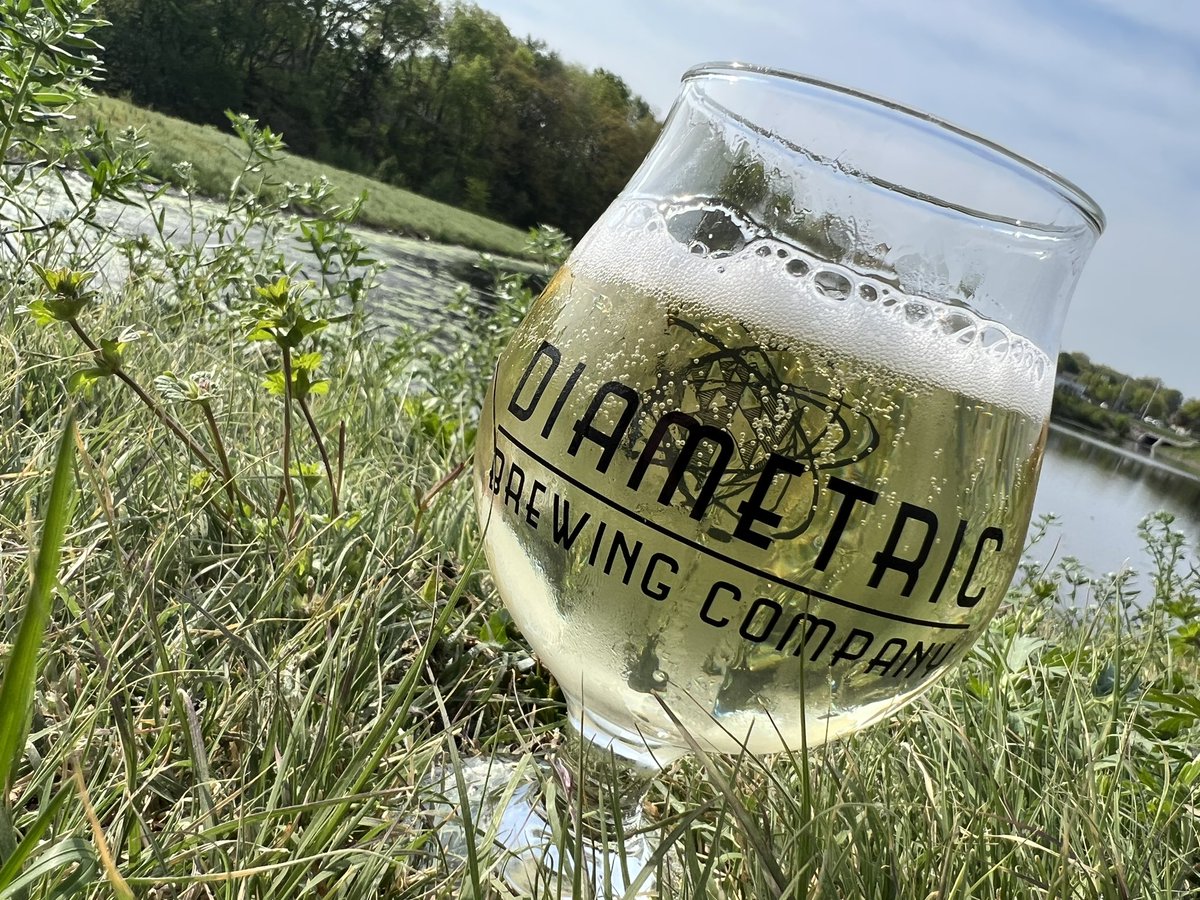 #OnTap tonight at 4pm!
Our first ever HARD SELTZER 
👉Mystery Liquid - Prickly Pear Key Lime👈
See you soon