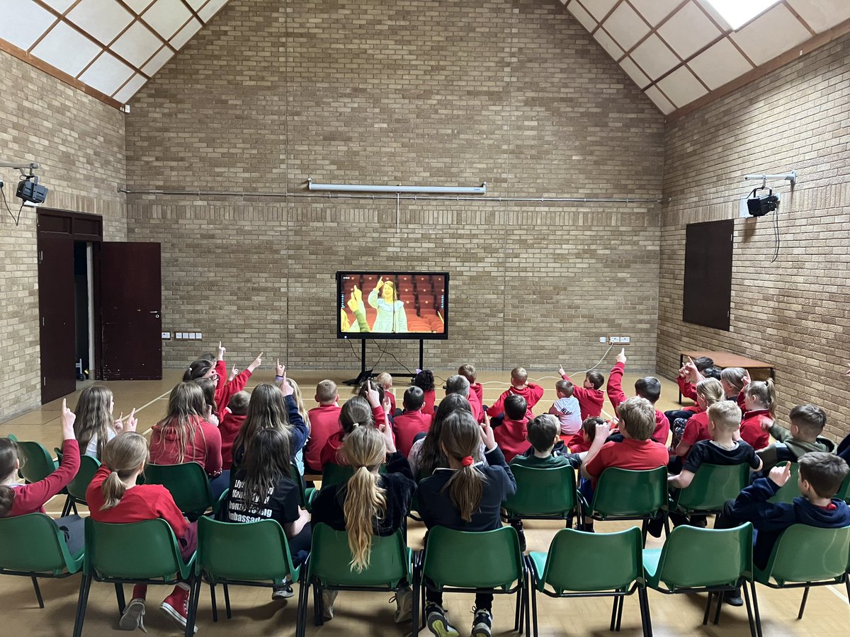 llanbister321's tweet photo. It’s been a busy week!
#BSL #Cynefin
#Charanga 
#BBCWelshOrchestra https://t.co/WPkVW9sQEF