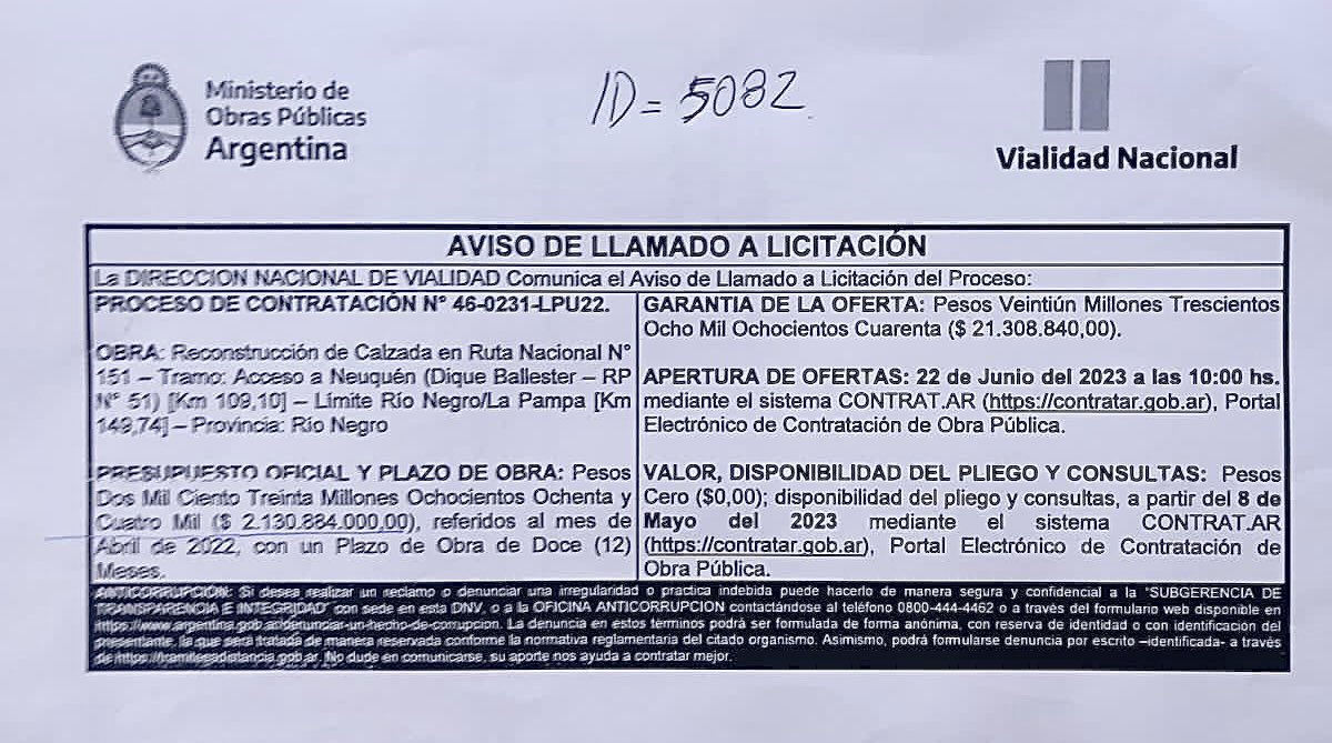 Weretilneck's tweet photo. Vialidad Nacional me informó el llamado a licitación de la obra de reconstrucción de calzada de la Ruta Nacional 151, en el tramo acceso a Neuquén límite Río Negro-La Pampa, con un presupuesto de $2.130.884.000 y un plazo de ejecución de 12 meses. https://t.co/q3K4JqtUVa