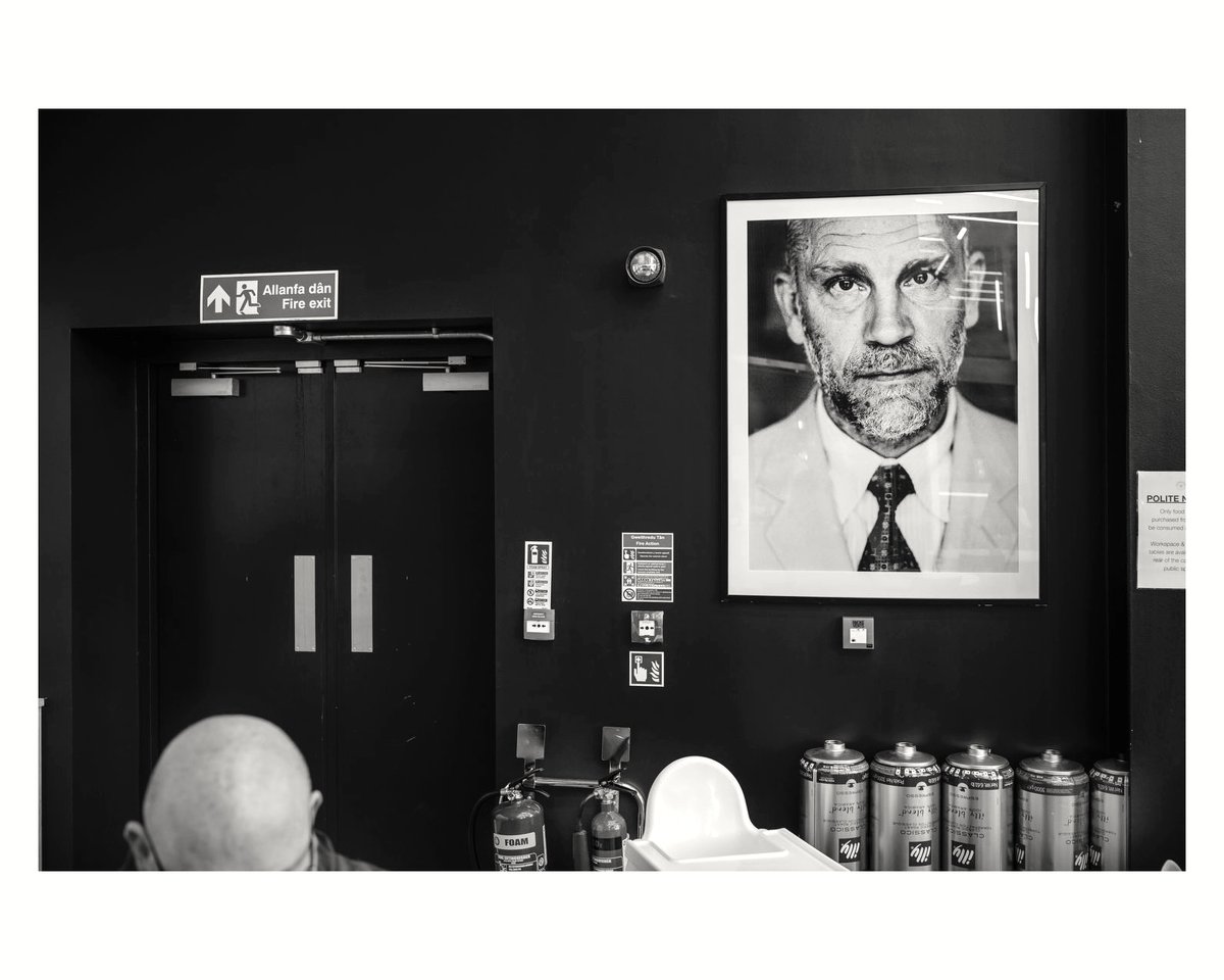 Mono coffee tone details...