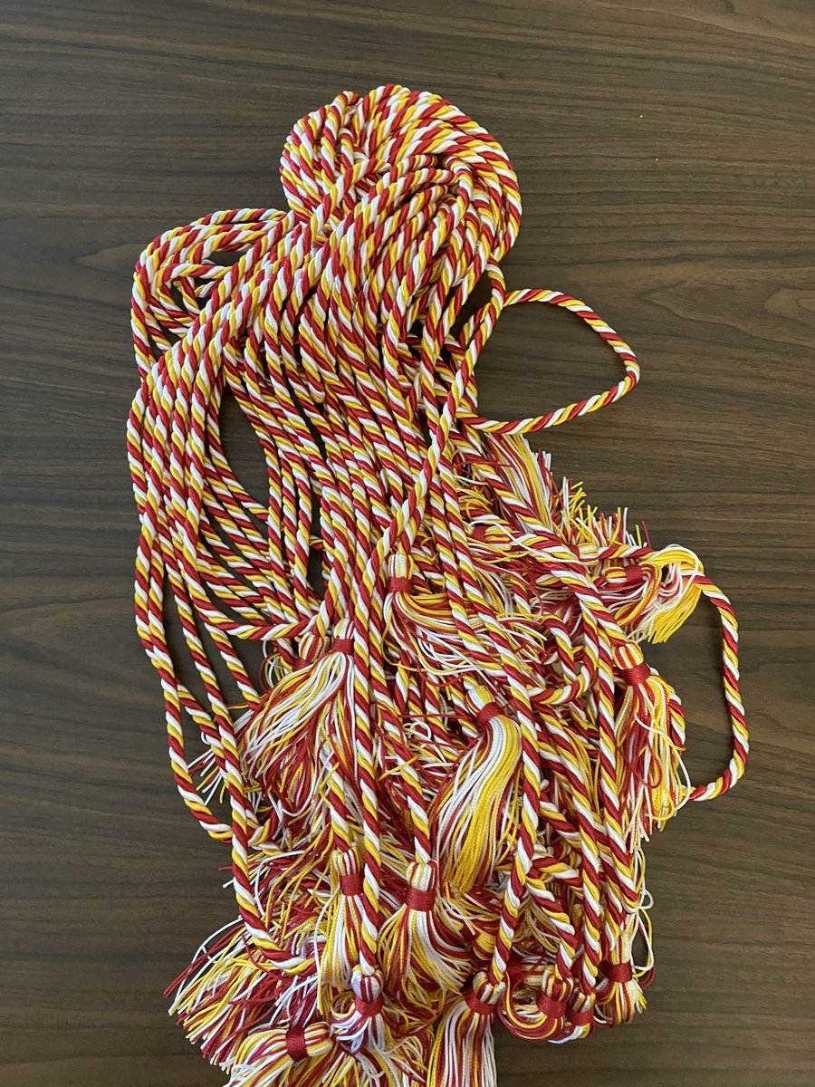 rhs_honor's tweet image. Cords are here! Seniors will receive them May 5th at our EOY Celebration! Very excited for our first Honors College graduating class!