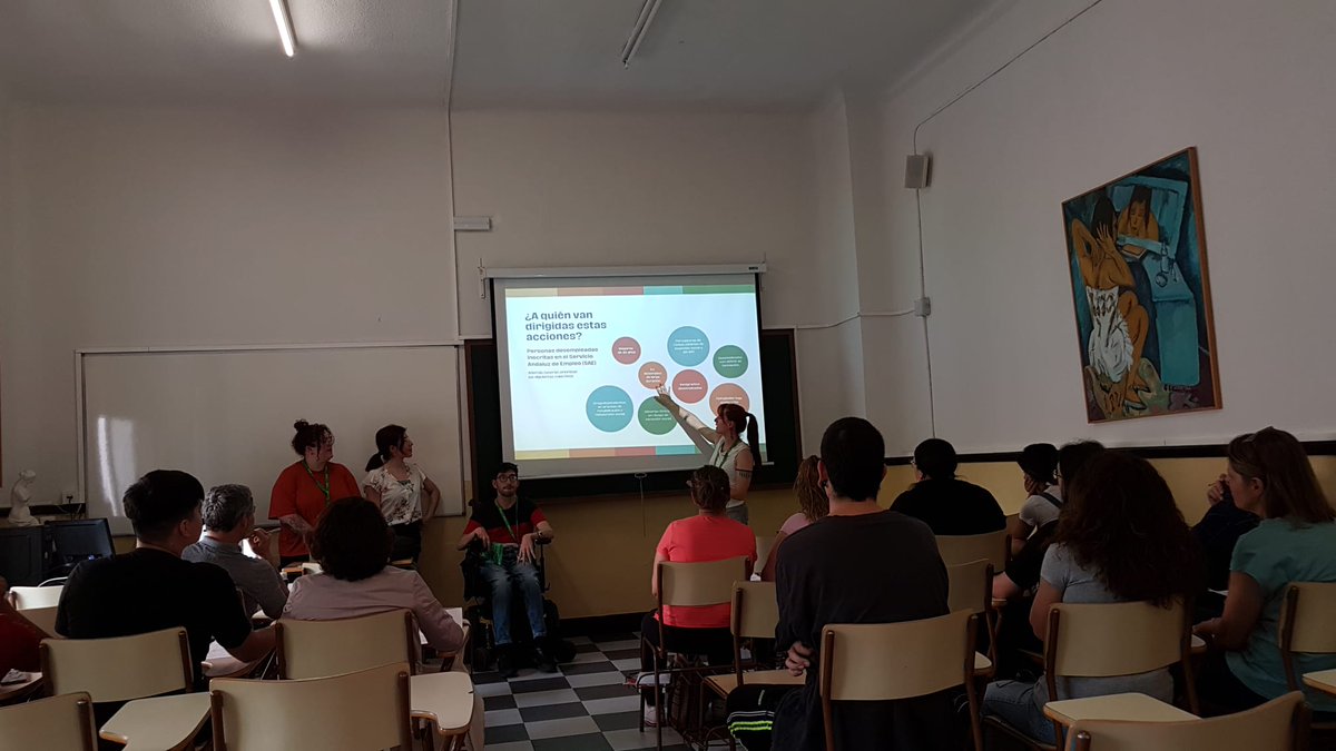El IPEP de Granada colabora con la Concejalía  de Empleo, Juventud y Emprendimiento. Hoy tenemos una charla informativa sobre certificados de profesionalidad y FPE con nuestro alumnado. <a href="/edpermanente/">Educación Permanente Personas Adultas Andalucía</a> <a href="/EducaAnd/">Consejería Desarrollo Educativo y FP</a> <a href="/fadultos/">Educación de Personas Adultas</a> #ipepgranada