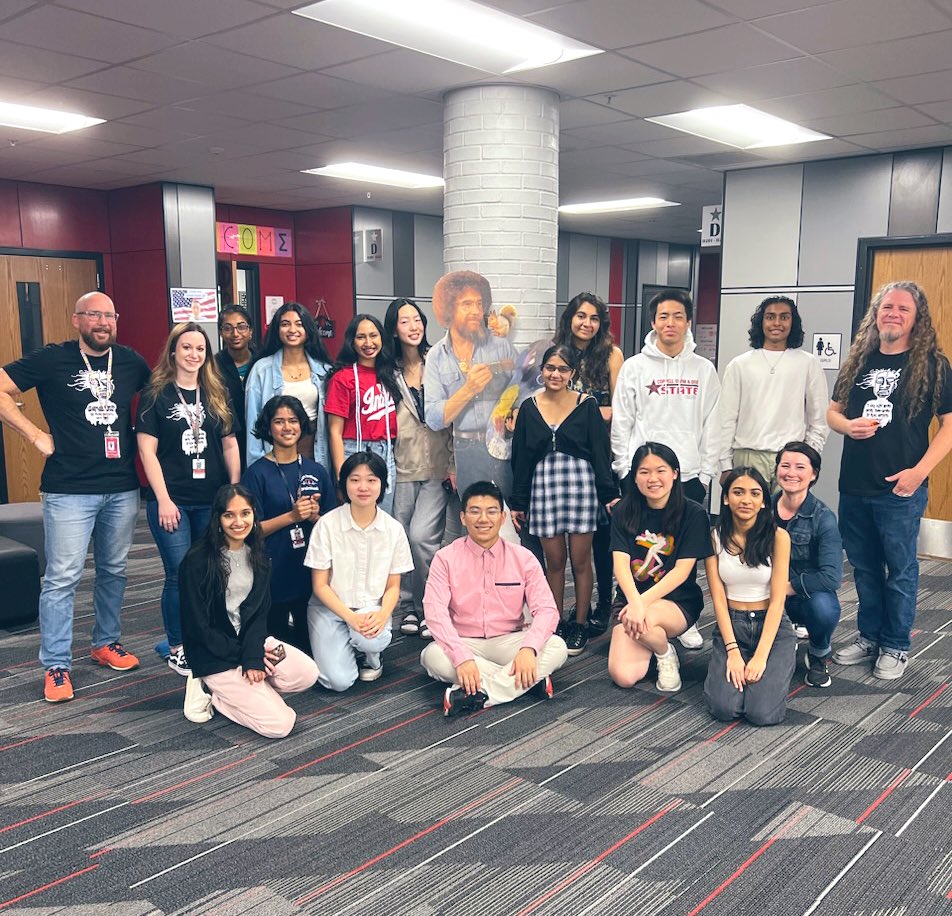 m_hauske's tweet photo. CHS Art on our way to the State VASE competition! Wish us luck! #CHSArt #StateVASE2023 @CoppellFineArts @CoppellHigh @makemarks77 @williamsartroom https://t.co/B7ITc0JvcH