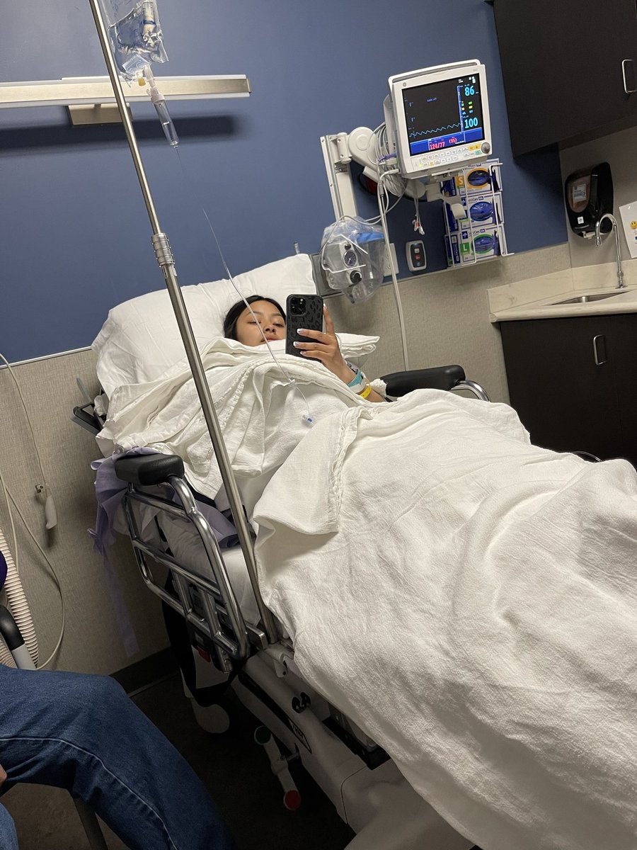 Danni Neppl (@dannineppl) on Twitter photo SURGERY WAS A SUCCESS🙌
Some of y'all know I tore my labrum earlier in the highschool season... well labrum was reattached and my shoulder is aligned again!! Ready for the road to recovery getting back to what I love most, especially with the girls I love most❤️🔥 <a href="/07Heartland/">Heartland Havoc '07 18U</a> SURGERY WAS A SUCCESS🙌
Some of y'all know I tore my labrum earlier in the highschool season... well labrum was reattached and my shoulder is aligned again!! Ready for the road to recovery getting back to what I love most, especially with the girls I love most❤️🔥 <a href="/07Heartland/">Heartland Havoc '07 18U</a>