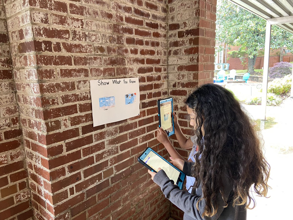 Carmen Money tweet media