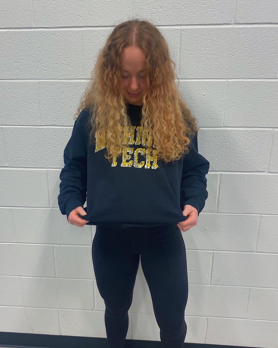 AlaynaCorwin's tweet photo. MICHIGAN TECH… let’s do this💛🖤

Thank you Marshall volleyball for the past 2 years of memories and love. That being said I am beyond excited to share that I will be taking my next 3 years at Michigan Tech University to play and to continue my degree in Mechanical Engineering!! https://t.co/j7HLOXuGxn