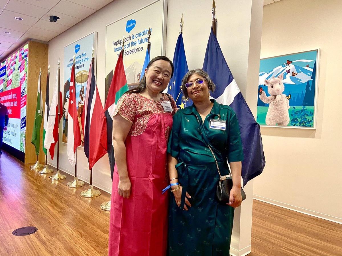 MakiTeramotoS's tweet photo. @IWC_Indy #LiveLocalThinkGlobal event last night was a wonderful multicultural experience! And full of familiar and friendly faces of people that keep welcoming immigrants a task in their daily lives, in an increasingly diverse #Indianapolis Congratulations Gurinder Kair and IWC! https://t.co/X2iSo10Qle