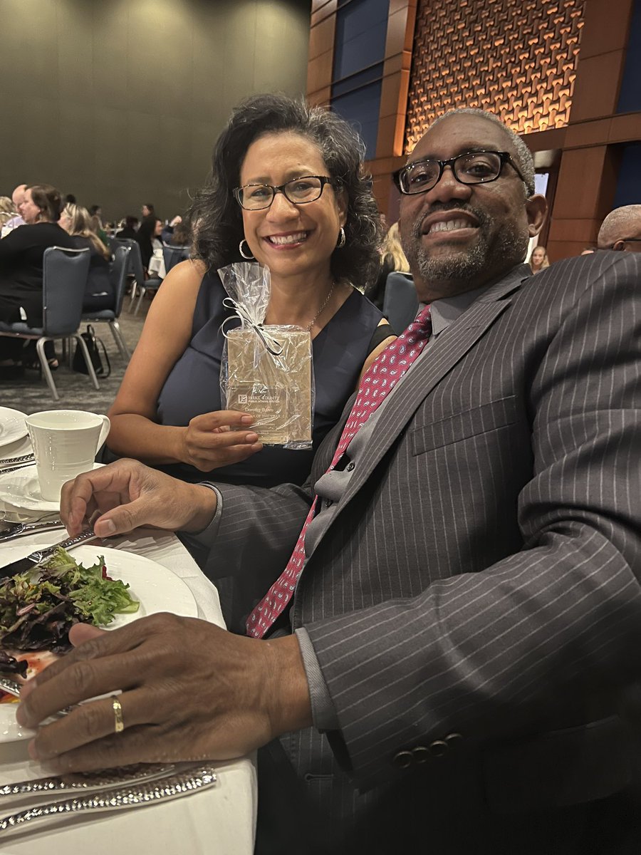 oanderson2016's tweet photo. We celebrate you, Mrs.Barco EGES Teacher of the Year! You are an amazing educator! @EastGarnerES ,@EducatorAllain, @garner_gef, @JamesOverman4 https://t.co/mLKr5LTq6V