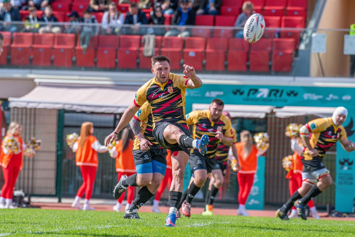 ⚡️ Российское регби перейдёт на систему «весна-осень»

На Высшем Совете Федерации регби России был утверждён переход всероссийских соревнований по регби, регби-7, регби – пляжному и регби на снегу на систему проведения «весна – осень». 

Подробнее: smbx.me/PFWfW