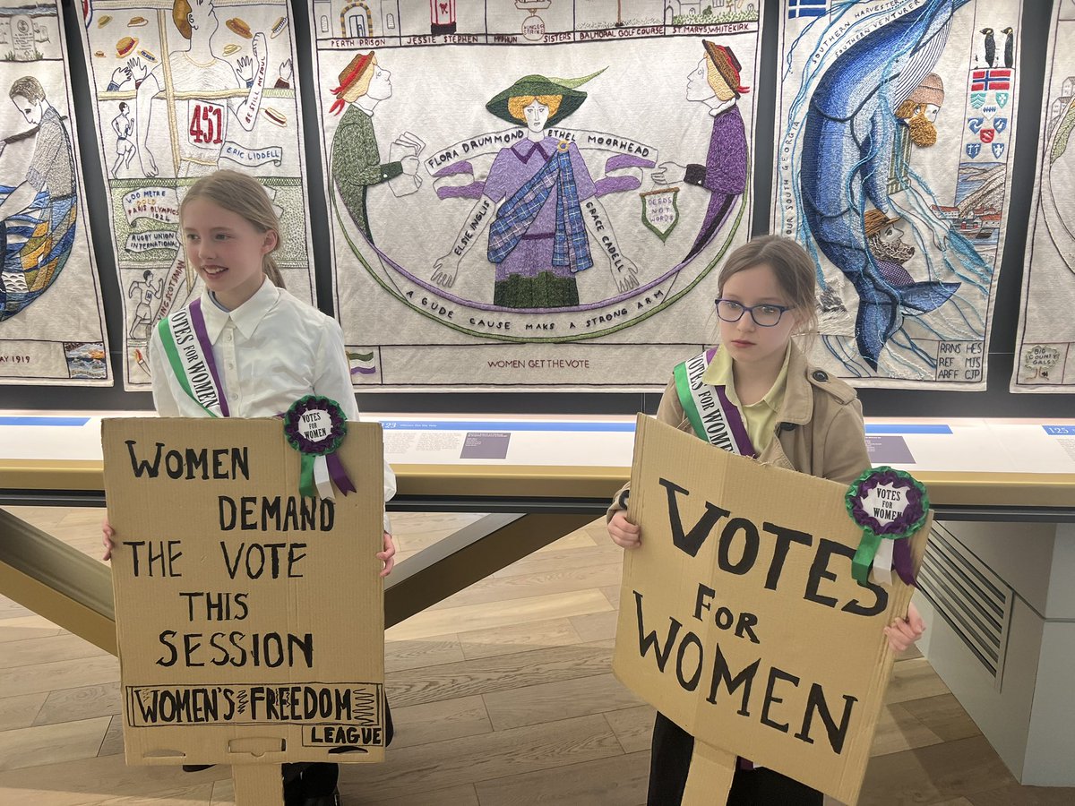 officer_great's tweet image. @stpetersgala @SBCEducation1 @GreatTapestrySc @inspireSBC 
WOW WOW WOW words cannot describe how amazing these P6s were being Tour Guides today for their parents, carers and friends. A massive well done 👏👏👏👏👏
I am so proud of each and everyone of you. Everyone involved !!!