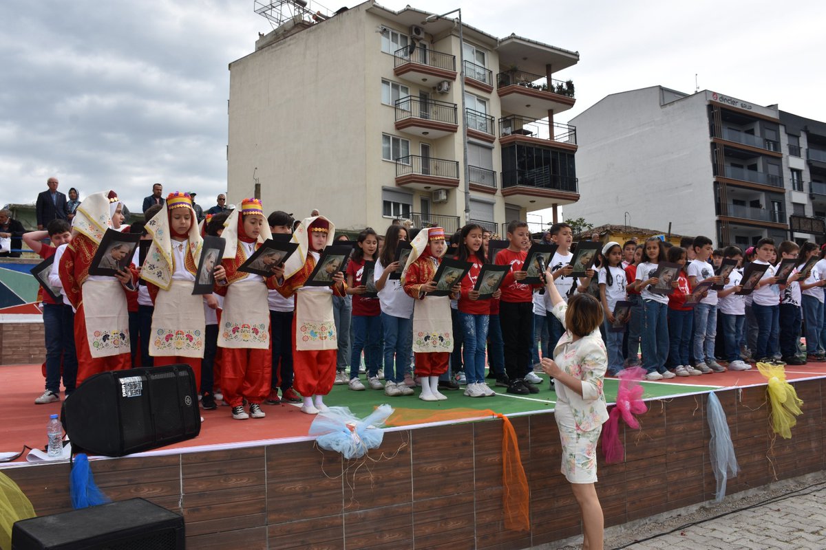 AtaturkCine's tweet photo. 23 Nisan Ulusal Egemenlik ve Çocuk Bayramı okulumuzda coşkuyla kutlandı. @KorhanKaraca7 @buyuksarialper  @CineIlce @Aydin_MEM https://t.co/IMRHnFEWIz