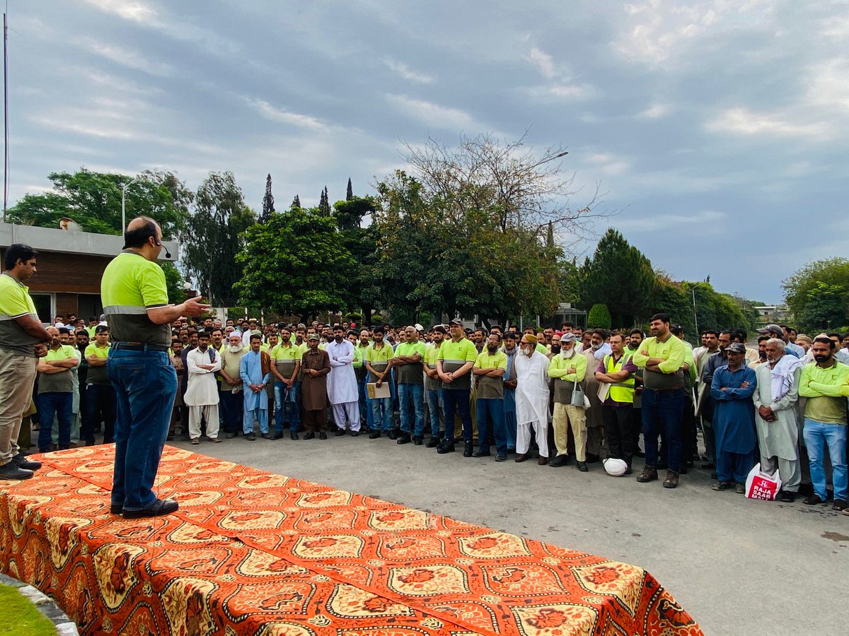 FaujiCement's tweet photo. Fauji Cement celebrated "The World Day on Health and Safety" on April 28th at their Jhang Bahtar plant to raise awareness about health and safety and to promote a safety culture. 

#faujicement #fccl #concretecommitment #management #safety #healthandsafetyday https://t.co/9U5fVOfzoM