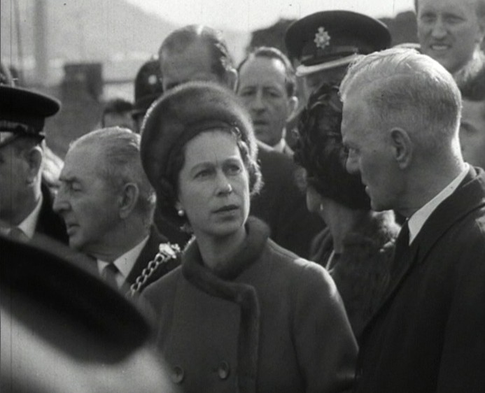 BritishPathe's tweet image. With the Prince and Princess of Wales visiting Aberfan today, here's the Queen's visit at the time of the tragedy: britishpathe.com/asset/192732/
