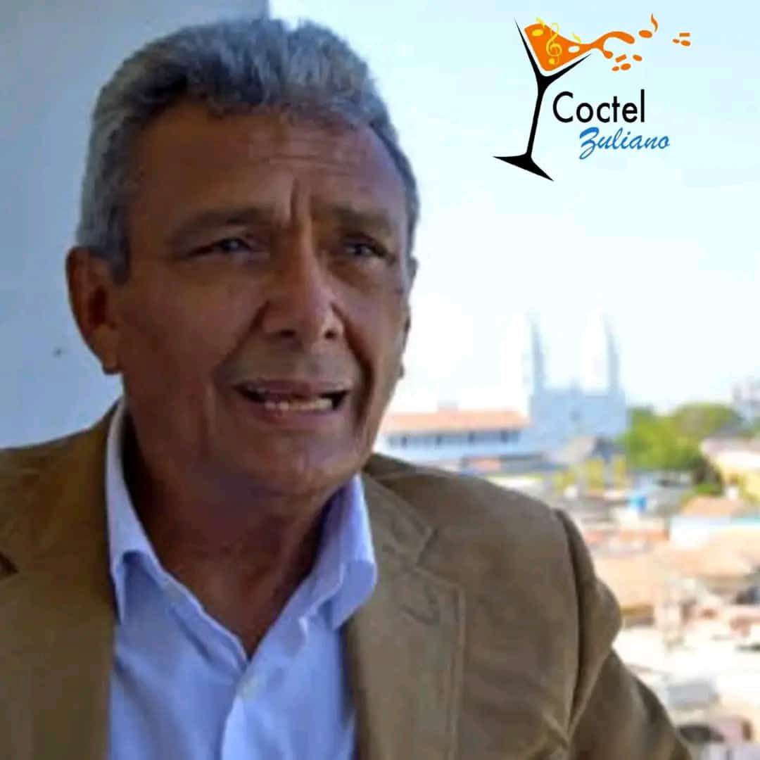 CoctelZuliano_'s tweet photo. 28 de abril del 2021
Lamentablemente cambia de paisaje nuestro Miguel Ordoñez "El Poeta Sencillo" Compositor, Escritor y Cronista Musical Zuliano entre sus tantos temas #RubenElCampanero #LasPetacas #Canturreando #LosBotelleros #LaSalina #MiFé https://t.co/VEax7KEbjz