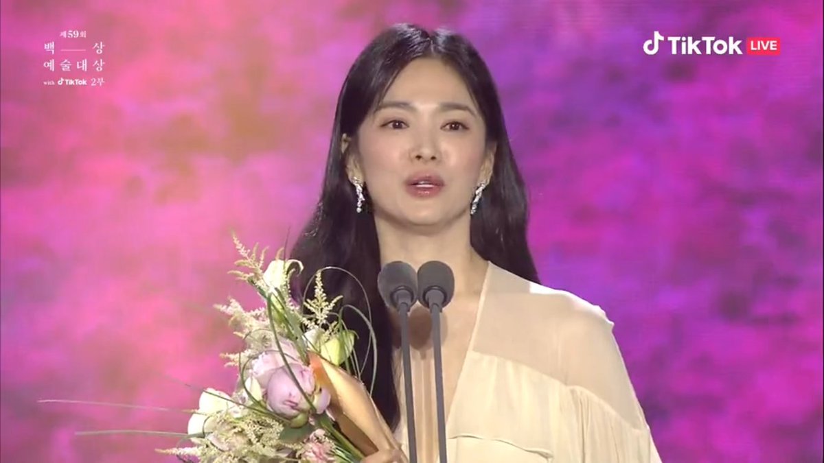 Congratulations THE #SongHyeKyo (#TheGlory) for winning Best Actress at the 59th Baeksang Arts Awards 🥳#BaeksangArtsAwards2023