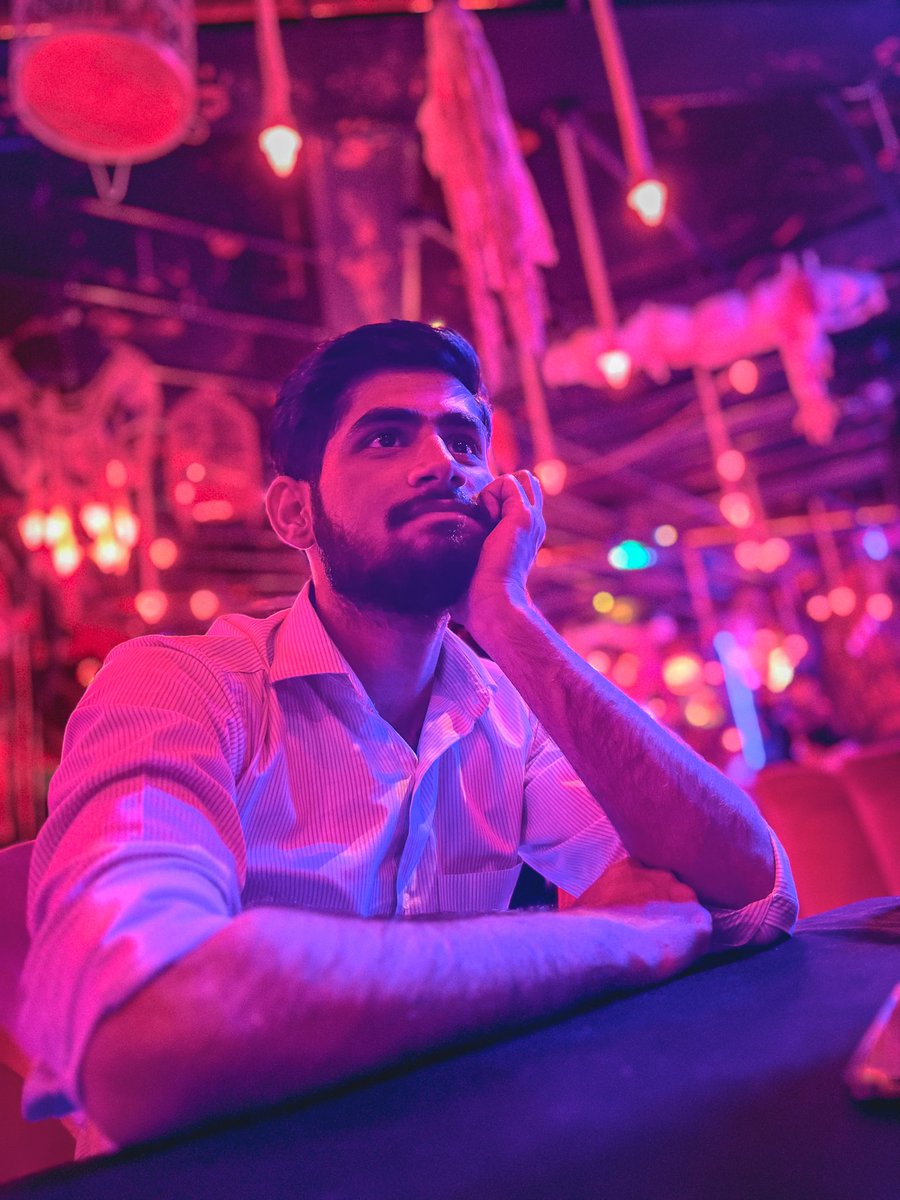 MoazzamRiaz16's tweet image. #moazzam #moazzamriaz #riaz #MoneyHeist