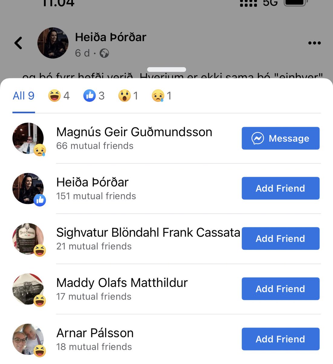 Ég hreinlega veit ekki hvort er verra, þetta komment eða verkefnastjóri sjúkratrygginga að læka þetta - bæði ætti að vera jailtime.