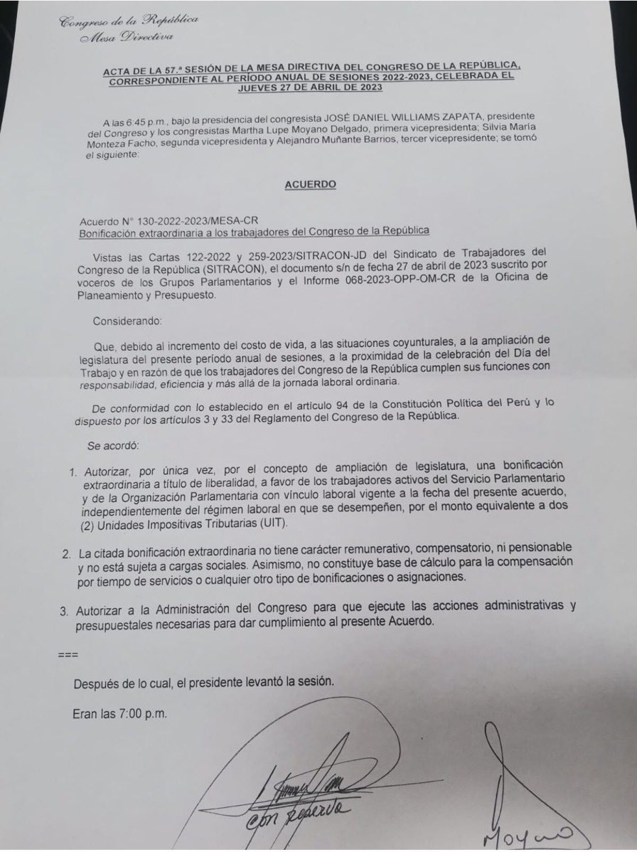 Indignados_P's tweet photo. 🚨🚨🚨🚨🚨ASI AMANECEMOS!!!
Mesa Directiva de José Williams APROBÓ OTORGAR BONO 2 UITs (S/ 9,900) a todos los trabajadores del congreso.
Recuerden que Dina Boluarte dio dinero al congreso para que la dejen en paz.
#CierreDelCongresoYa #congresoDeMiserables https://t.co/C8hY1x5X5w