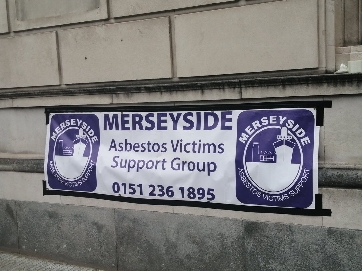 Joining everyone today and marking international workers memorial day in Liverpool. Remember the dead fight for the living. #IWMD2023 <a href="/MerseysideAVSG/">MAVS</a> <a href="/ALPAsbestos/">Asbestos Law</a> #mesothelioma #asbestos