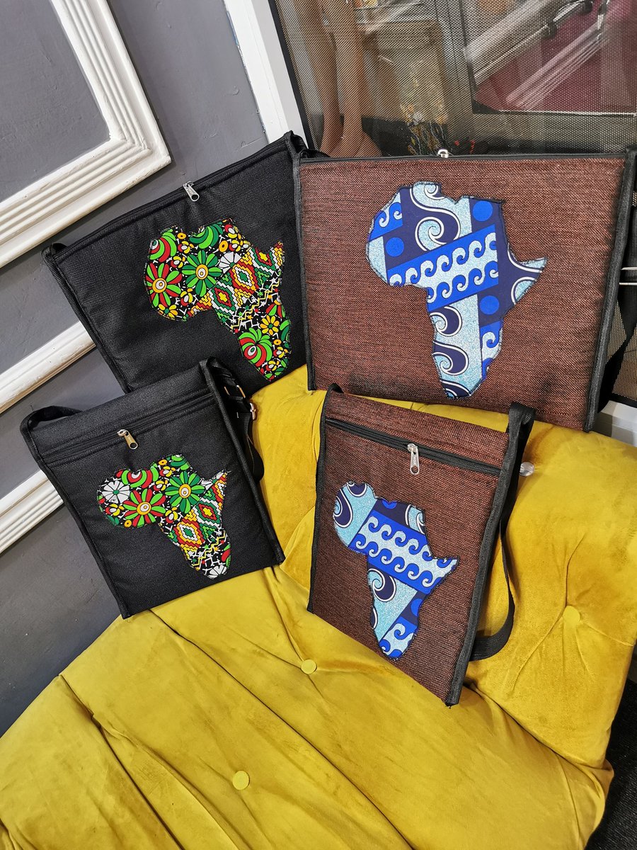 Seamstress_255's tweet image. I know its random... But please patronize my business guys🥹

Laptop bags @ 30k
Side unisex bags @ 20k

You see they are very affordable 😍karibuniiii😃
