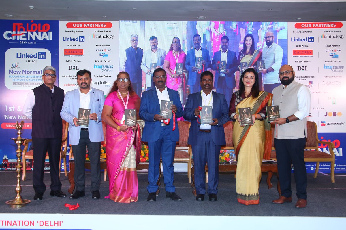Manjula_Pooja's tweet photo. Vanakkam! Chennai book release of "Success Mantras and Musings" authored by Anurita Rathore Jadeja was received by a lovely audience. A few memories of the day.
#success #mantras #musings #lifestory #manjulapoojashroff #shroffism #MPS #Kalorex https://t.co/hJkt7PRtAP