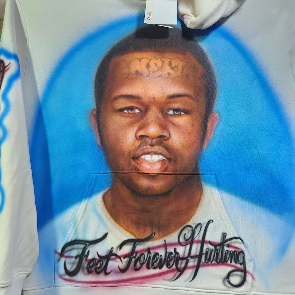 philly_airbrush's tweet photo. Airbrush Memorial RIP Hoodie (Hoody) by Bryon "Mutt" Wackwitz @mutt_airbrush Mutt Airbrush Philadelphia PA @thatguymutt #airbrush #airbrushing #phillyartist #philadelphiaartist #hoody #hoodie #philadelphia #customairbrush #handmade #artcommunity #artofinstagram #localart https://t.co/aTutrLRge3