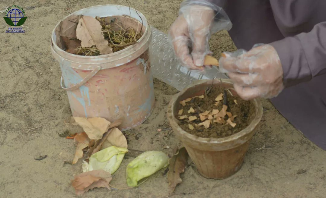 LocaltoGlobalPK's tweet photo. From Waste to Wonder: Youth Inspires Eco-Friendly Recycling through Composting &amp; Eco-Brick Making Demo!" A potential youth led an engaging session on organic waste management, realizing the potential of turning trash into treasure! https://t.co/eLd3aeLU97