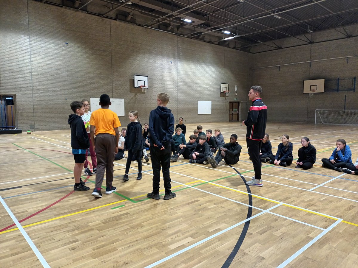 P7 @greenbraeschool were at Oldmachar Academy to take part in a transition session with our Active Schools Co-ordinator. They played some games and took part in a leadership challenge. <a href="/active_sports/">ActiveSports</a> <a href="/oldmachar/">Oldmachar Academy</a>