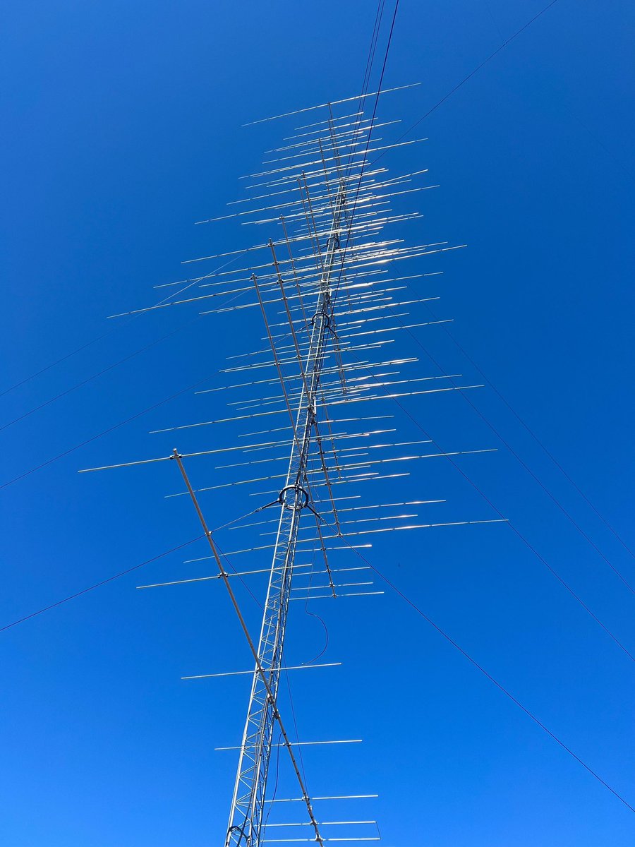 Ham Radio 24-7 tweet media