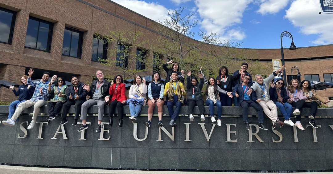 KentStateIntl's tweet photo. Our International Admissions team got to have Show and Tell with 15 high school counselors from all over the world from KIC UnivAssist! We look forward to Future Flashes from their countries! https://t.co/Ee1d0DAnR1