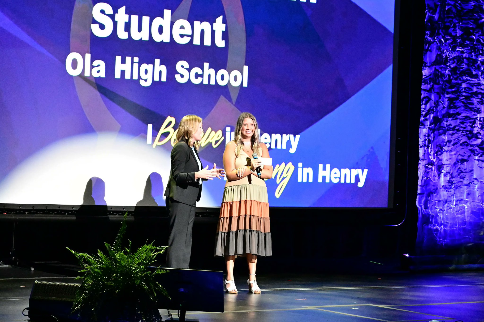 Henry County Schools on Twitter ".OLH_HCS senior Abby moved the State