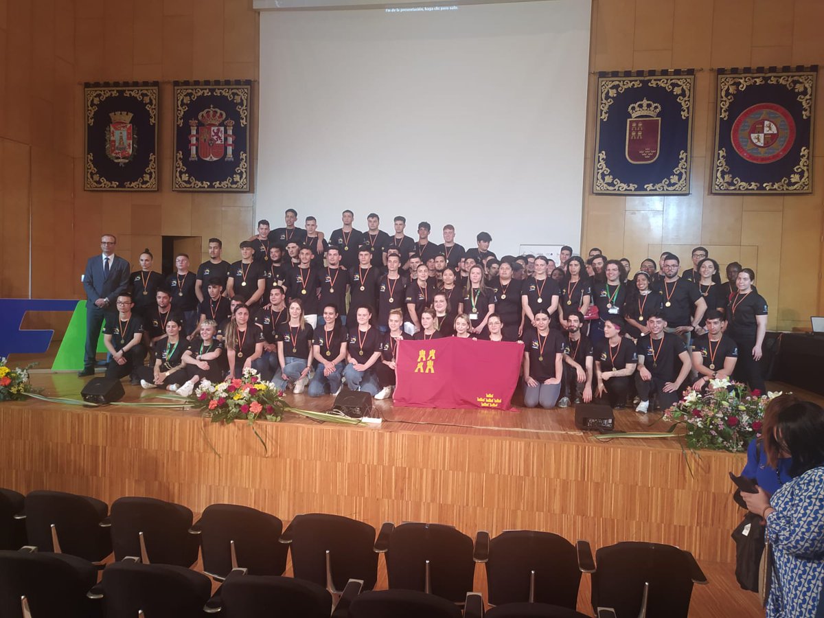 CIFP Politécnico de Murcia tweet media