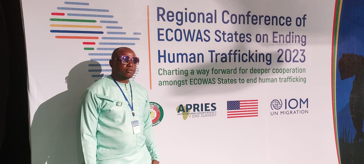 FutureViewMedi2's tweet photo. However, Mohamed Tyson Conteh and Team did a film to end Human Trafficking, that has been screened in front of THE PRESIDENT OF THE REPUBLIC OF SIERRA LEONE, FIRST LAIDE, ECOWAS PRESIDENT, AND OTHER HEADS OF STATE. https://t.co/6SZEbj3WO3