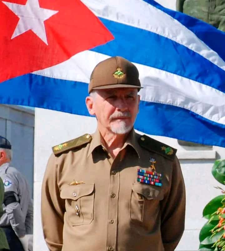 MUCHÍSIMAS FELICIDADES, MI COMANDANTE!

<a href="/ValdesMenendez/">Ramiro Valdés Menéndez</a>