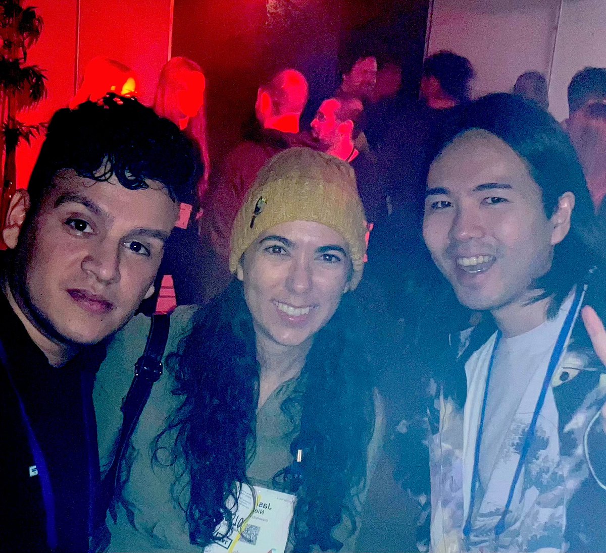 _yudaitanaka's tweet photo. Poster Chairs @ #AHs23:
💥 Web vs. Real World, unite!!!
At last, we're together in person (w/ @jasmin_niess & @steevenvs) at #CHI2023 (#GermanHCI party) 🎉
We're a formidable squad! 💪🌟 https://t.co/LnIjqf9BDs